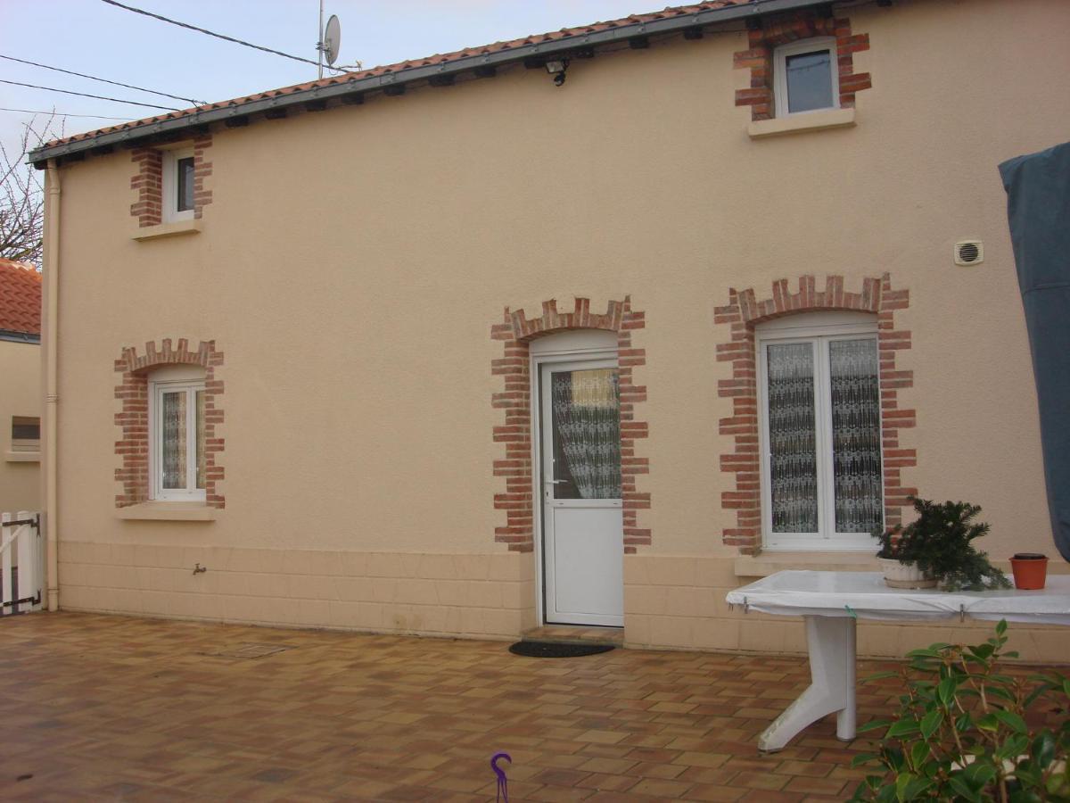 Chambres D'Hotes Beaupel Neuvy-en-Mauges Zewnętrze zdjęcie
